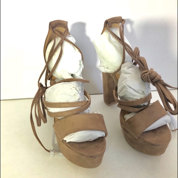 Truffle NWT Platform Sandals with Tassel Ties - Picture 5 of 6